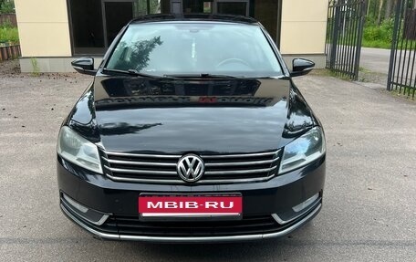 Volkswagen Passat B7, 2011 год, 790 000 рублей, 2 фотография