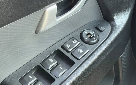 KIA Sportage III, 2011 год, 1 099 000 рублей, 12 фотография