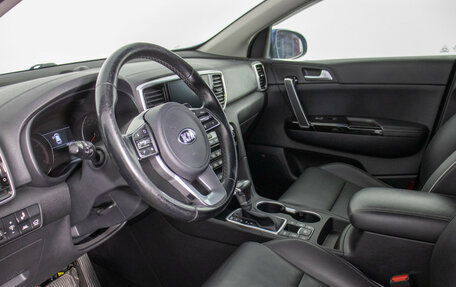 KIA Sportage IV рестайлинг, 2021 год, 2 580 000 рублей, 11 фотография