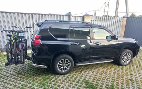 Toyota Land Cruiser Prado 150 рестайлинг 2, 2018 год, 4 300 000 рублей, 7 фотография
