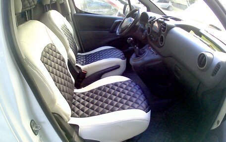 Peugeot Partner II рестайлинг 2, 2012 год, 550 000 рублей, 24 фотография