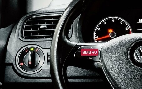 Volkswagen Polo VI (EU Market), 2018 год, 1 250 000 рублей, 15 фотография