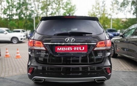Hyundai Santa Fe III рестайлинг, 2018 год, 2 350 000 рублей, 7 фотография