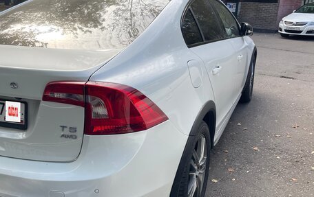 Volvo S60 Cross Country, 2016 год, 2 999 999 рублей, 1 фотография