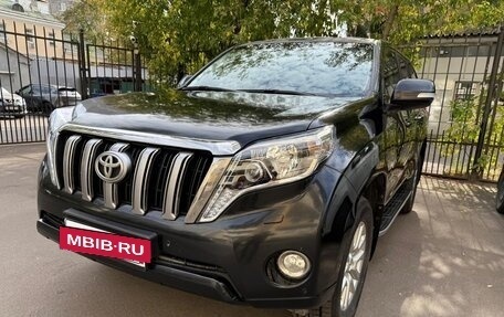 Toyota Land Cruiser Prado 150 рестайлинг 2, 2014 год, 3 250 000 рублей, 3 фотография