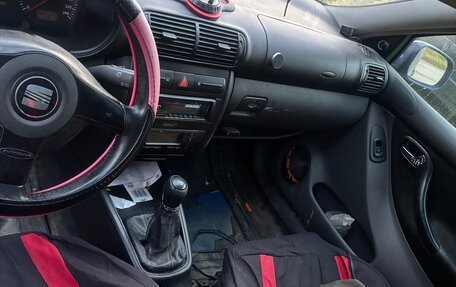 SEAT Leon II, 2000 год, 300 000 рублей, 7 фотография