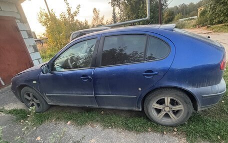 SEAT Leon II, 2000 год, 300 000 рублей, 3 фотография