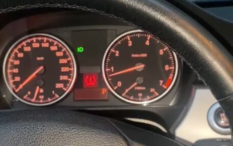 BMW 3 серия, 2008 год, 900 000 рублей, 29 фотография