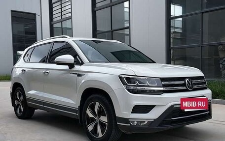 Volkswagen Tharu, 2022 год, 1 750 000 рублей, 3 фотография