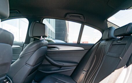 BMW 5 серия, 2020 год, 3 990 000 рублей, 13 фотография