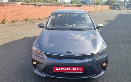 KIA Rio IV, 2017 год, 1 300 000 рублей, 4 фотография