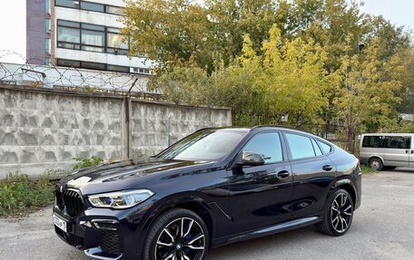 BMW X6, 2022 год, 10 000 000 рублей, 2 фотография