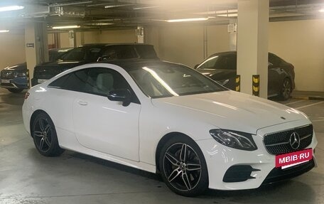 Mercedes-Benz E-Класс, 2018 год, 3 800 000 рублей, 2 фотография