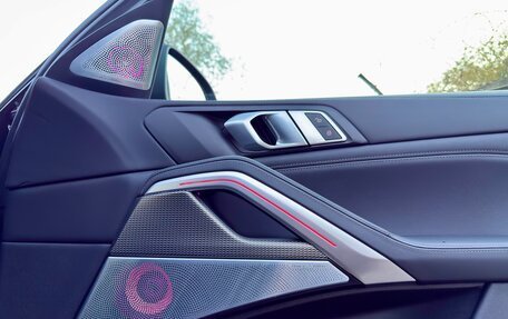 BMW X6, 2022 год, 10 000 000 рублей, 39 фотография