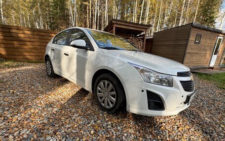 Chevrolet Cruze II, 2015 год, 950 000 рублей, 3 фотография