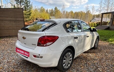 Chevrolet Cruze II, 2015 год, 950 000 рублей, 6 фотография