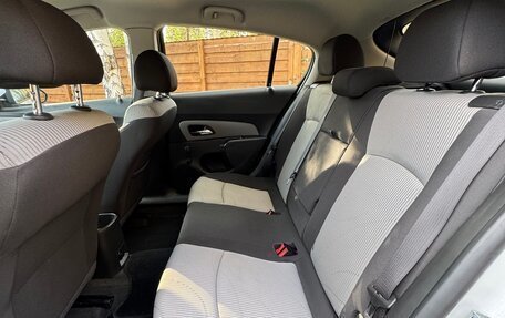 Chevrolet Cruze II, 2015 год, 950 000 рублей, 13 фотография