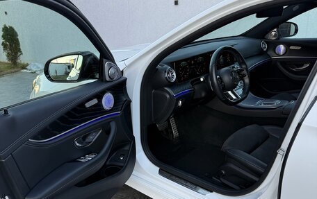Mercedes-Benz E-Класс, 2020 год, 4 490 000 рублей, 27 фотография