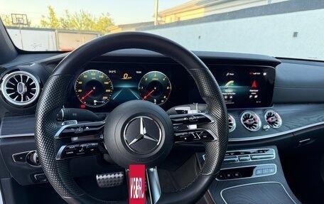 Mercedes-Benz E-Класс, 2020 год, 4 490 000 рублей, 26 фотография