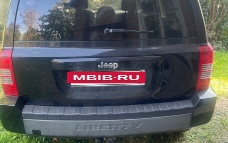 Jeep Liberty (Patriot), 2010 год, 1 150 000 рублей, 3 фотография