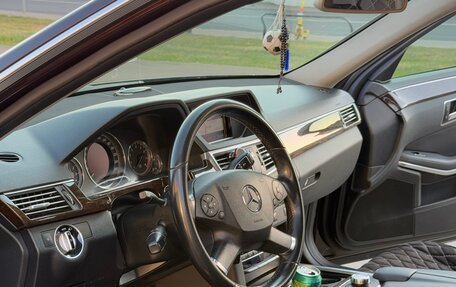 Mercedes-Benz E-Класс, 2012 год, 1 690 000 рублей, 39 фотография