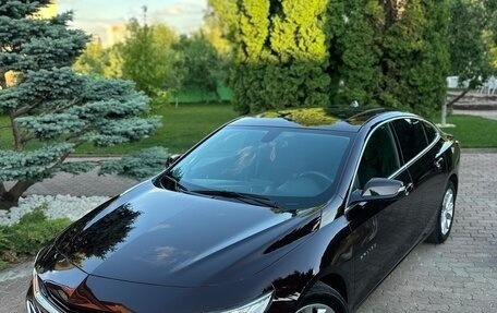 Chevrolet Malibu IX, 2022 год, 2 410 000 рублей, 2 фотография