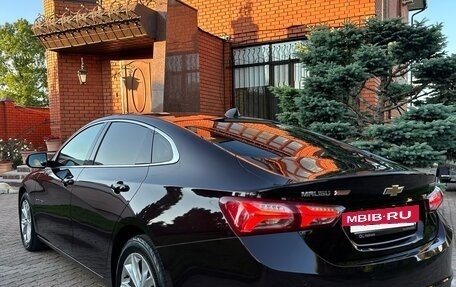 Chevrolet Malibu IX, 2022 год, 2 410 000 рублей, 7 фотография