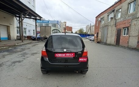 Honda Fit III, 2005 год, 439 000 рублей, 7 фотография