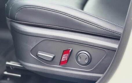 KIA Sportage IV рестайлинг, 2023 год, 3 650 000 рублей, 16 фотография