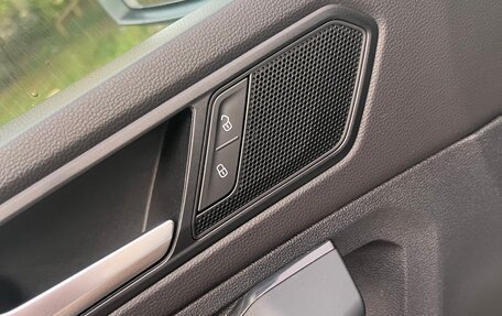 Volkswagen Tiguan II, 2021 год, 2 450 000 рублей, 12 фотография