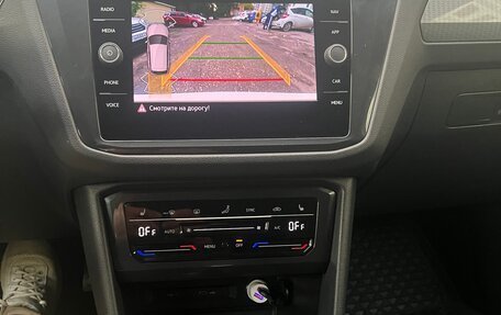 Volkswagen Tiguan II, 2021 год, 2 450 000 рублей, 22 фотография