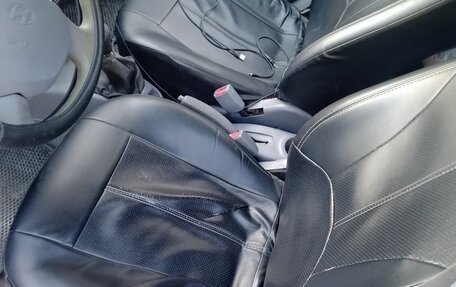 Hyundai Accent II, 2005 год, 270 000 рублей, 3 фотография