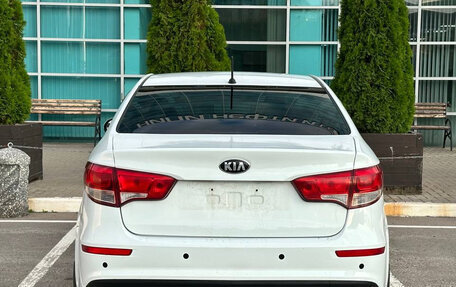 KIA Rio III рестайлинг, 2016 год, 960 000 рублей, 11 фотография