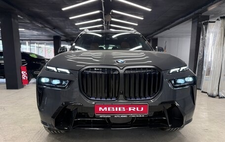 BMW X7, 2025 год, 16 560 000 рублей, 2 фотография