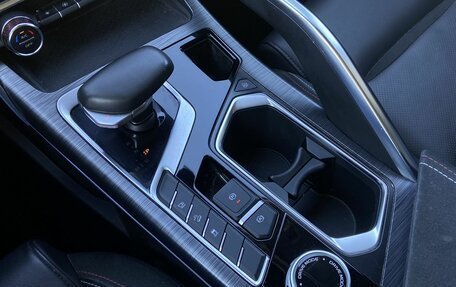 Geely Tugella FY11, 2021 год, 2 490 000 рублей, 23 фотография