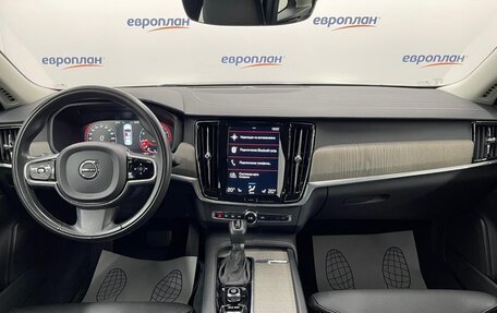 Volvo S90 II рестайлинг, 2021 год, 3 650 000 рублей, 7 фотография