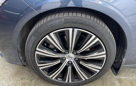 Volvo S90 II рестайлинг, 2021 год, 3 650 000 рублей, 17 фотография