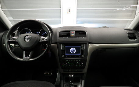 Skoda Yeti I рестайлинг, 2015 год, 899 000 рублей, 6 фотография