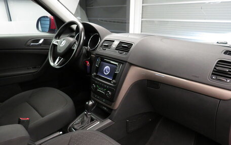 Skoda Yeti I рестайлинг, 2015 год, 899 000 рублей, 5 фотография
