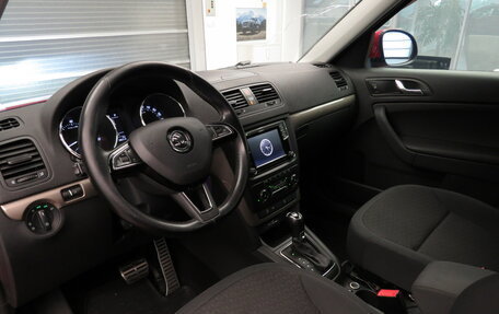 Skoda Yeti I рестайлинг, 2015 год, 899 000 рублей, 7 фотография
