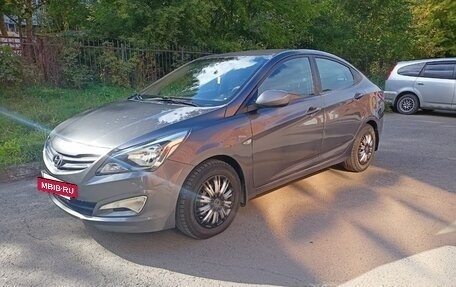 Hyundai Solaris II рестайлинг, 2015 год, 750 000 рублей, 3 фотография