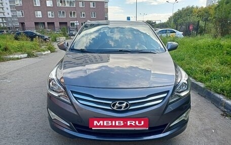 Hyundai Solaris II рестайлинг, 2015 год, 750 000 рублей, 2 фотография