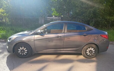 Hyundai Solaris II рестайлинг, 2015 год, 750 000 рублей, 9 фотография