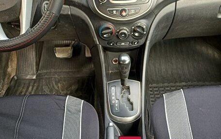 Hyundai Solaris II рестайлинг, 2015 год, 750 000 рублей, 16 фотография