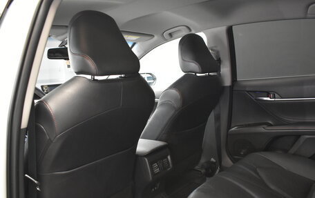Toyota Camry, 2021 год, 3 200 000 рублей, 25 фотография