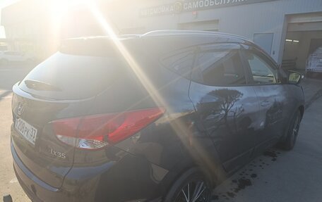 Hyundai ix35 I рестайлинг, 2010 год, 800 000 рублей, 8 фотография
