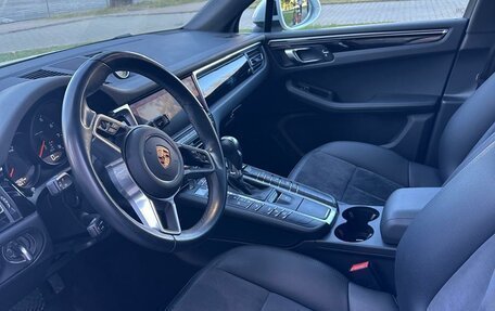 Porsche Macan I рестайлинг, 2021 год, 5 100 000 рублей, 3 фотография