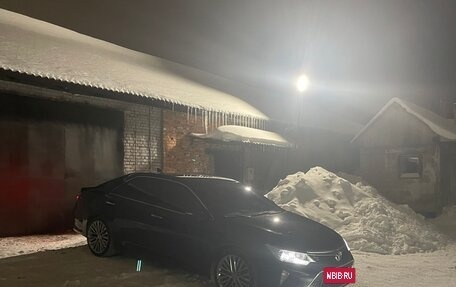 Toyota Camry, 2016 год, 2 440 000 рублей, 3 фотография