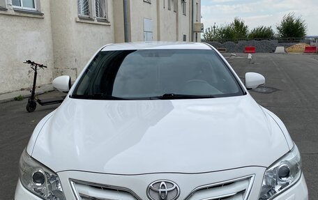Toyota Camry, 2011 год, 1 500 000 рублей, 8 фотография