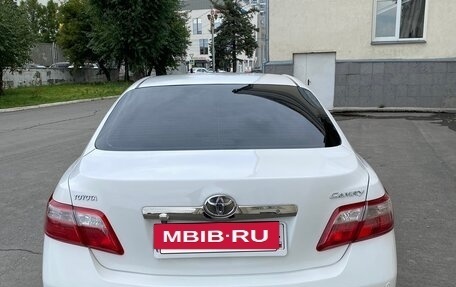 Toyota Camry, 2011 год, 1 500 000 рублей, 4 фотография
